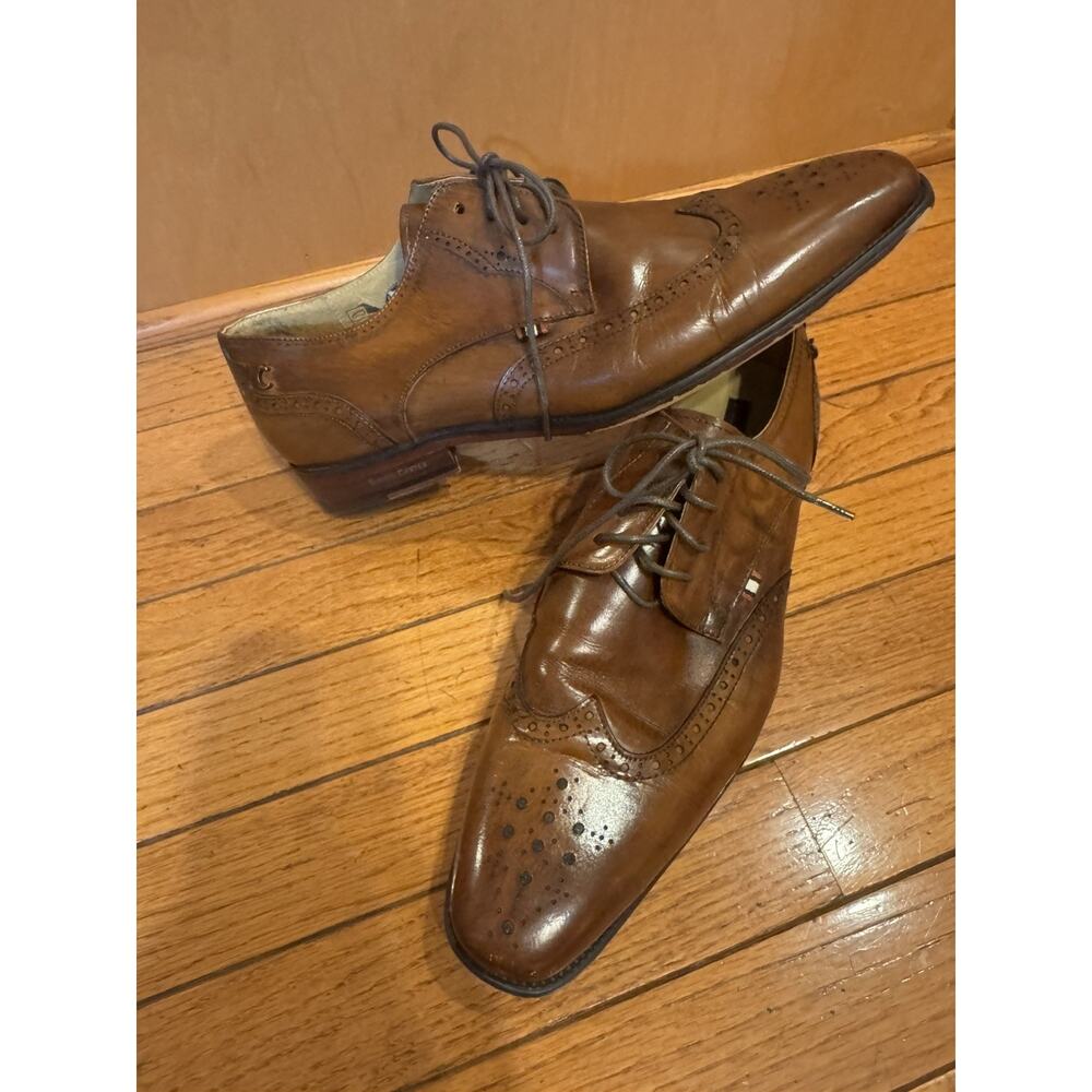 SIMON CARTER BEAGLE WINGTIP SHOE 44 (MENS800